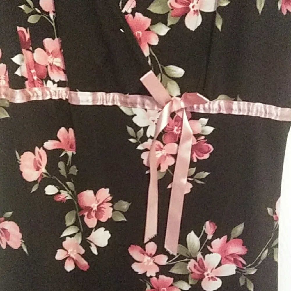 Split shoulder beautiful like new knee length